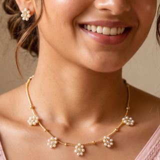Ashlyn White Choker Necklace Set