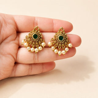 Caroline Green Kemp Necklace Set
