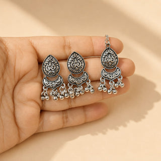 Dakota German Silver Necklace Set