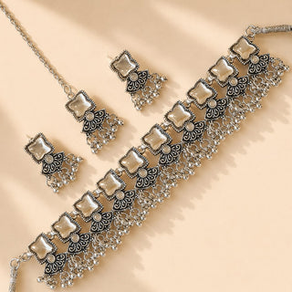 Marjorie German Silver Kundan Necklace Set