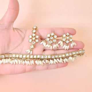 Giselle White Kundan Choker Set