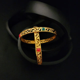 Heather Gold Bangle Set (Pair) (2.4, 2.6, 2.8)