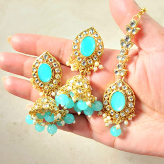 Isha Light Blue Kundan Choker Necklace Set with Tikka