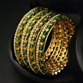 Izabella Green Bangles (Set of 4) (2.4, 2.6, 2.8)
