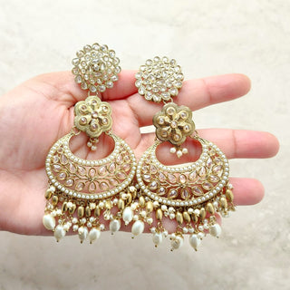 Juno White Polki Necklace Set with (Detachable) Baahubali Earrings and Maang Tikka