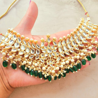 Madison Green Kundan Necklace Set with Tikka