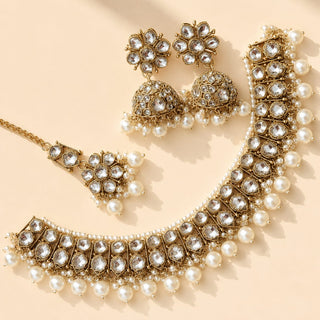 Nessie White Kundan Necklace Set