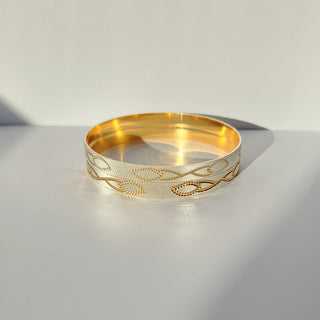 Quinn 22k Gold & Silver Bangle Set (Pair) (2.4, 2.6, 2.8 & 2.10)