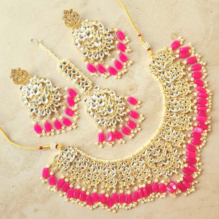 Rebecca Pink Kundan Necklace Set with Tikka