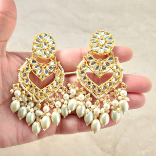 Rhea White Kundan Choker Necklace Set with Tikka