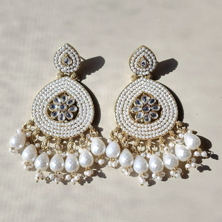 Saira White Kundan Earrings