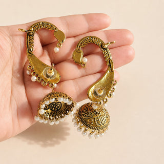 Samara White Lightweight & Easy to Wear Ear Cuff Earrings