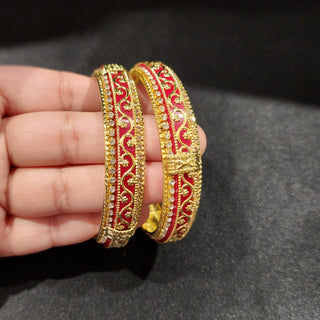 Sara Red Gold Bangles (Pair) (2.6, 2.8)