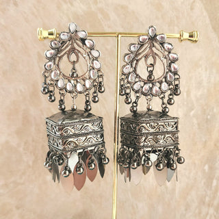 Shelby German Silver Kundan Jhumka Earrings