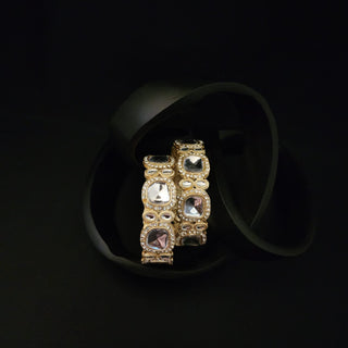 Shelby White Kundan Kada Bangles (Pair) (2.4, 2.6, 2.8)