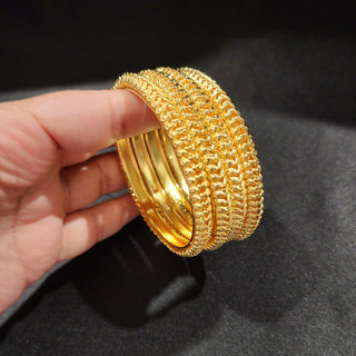 Sutton Gold Bangles (Set of 4) (2.4, 2.6, 2.8)