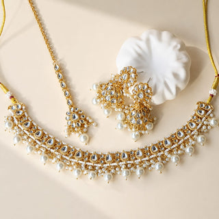 Zariah White Kundan Choker Necklace Set