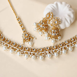 Zariah White Kundan Choker Necklace Set
