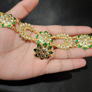 Aveline Green Borla Kundan Sheesh Phool - ECLAT INDIAN JEWELSMatha Patti, Sheesh PhoolGreen