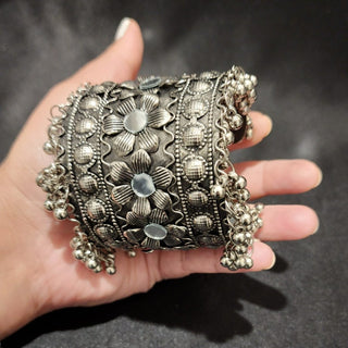 Delaney Oxidised Silver Cuff Bangle (Single) - ECLAT INDIAN JEWELSBangle, Kadas & BraceletsOxidised Silver