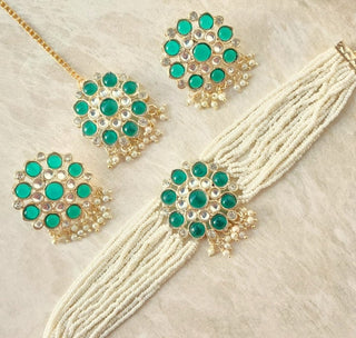 Illiana Green Kundan Choker Set with Maang Tikka - ECLAT INDIAN JEWELSNecklace SetsGreen