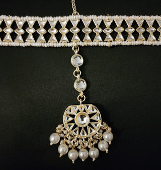 Illiana White Kundan Sheesh Phool / Sheesh Patti - ECLAT INDIAN JEWELSMatha Patti, Sheesh PhoolWhite