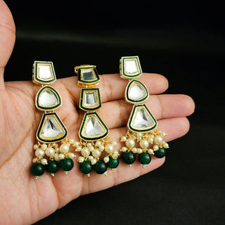 Isabella Green Kundan Necklace Set with Tikka - ECLAT INDIAN JEWELSNecklace SetsGreen