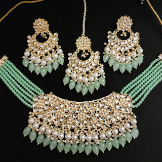 Karleigh Light Green Kundan Choker Necklace Set with Tikka - ECLAT INDIAN JEWELSNecklace SetsGreen