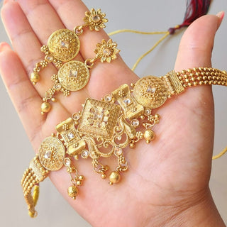 Kathy Gold Kemp Choker Necklace Set - ECLAT INDIAN JEWELSNecklace SetsGold