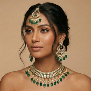 Kayla Green Polki Necklace Set with Tikka - ECLAT INDIAN JEWELSNecklace SetsGreen