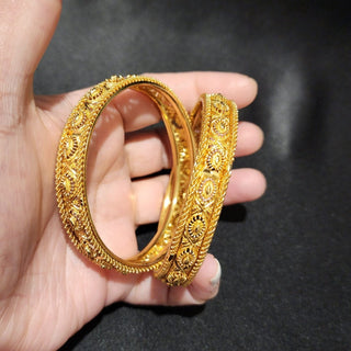 Lola 18k Gold Plated Bangle Set (2.4, 2.6 & 2.8 Available) - ECLAT INDIAN JEWELSBangle, Kadas & Bracelets2.6