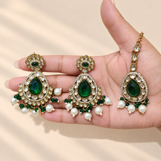 Mabel green kundan necklace set matching 7.5 cm earrings and maang tikka Victorian gold