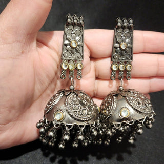 Magdalene Oxidised Silver Kundan Dome Jhumki Earrings - ECLAT INDIAN JEWELSEarringsSilver