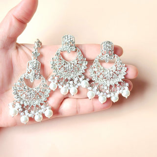 Raha Silver Choker Necklace Set with Tikka & Passa