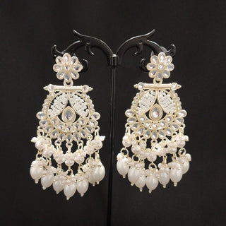 Sierra White Kundan Earrings - ECLAT INDIAN JEWELSEarringsWhite