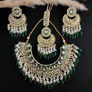 Siya Green Kundan Necklace Set with Tikka - ECLAT INDIAN JEWELSNecklace SetsGreen